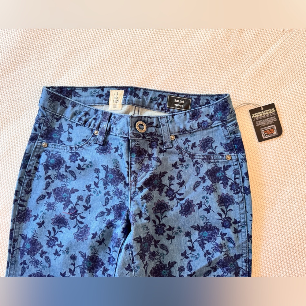 VOLCOM Railed Stretch Blue Floral Denim Legging Jeggings Skinny Jeans - Picture 6 of 15
